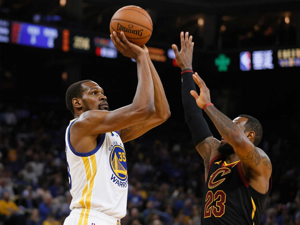 詹杜库互相欣赏!老詹羡慕KD跳投 库里向往LBJ球商 詹杜库互相欣赏!老詹羡慕KD跳投 库里向往LBJ球商